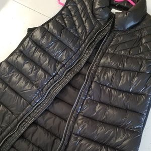 Gap Puffer Vest